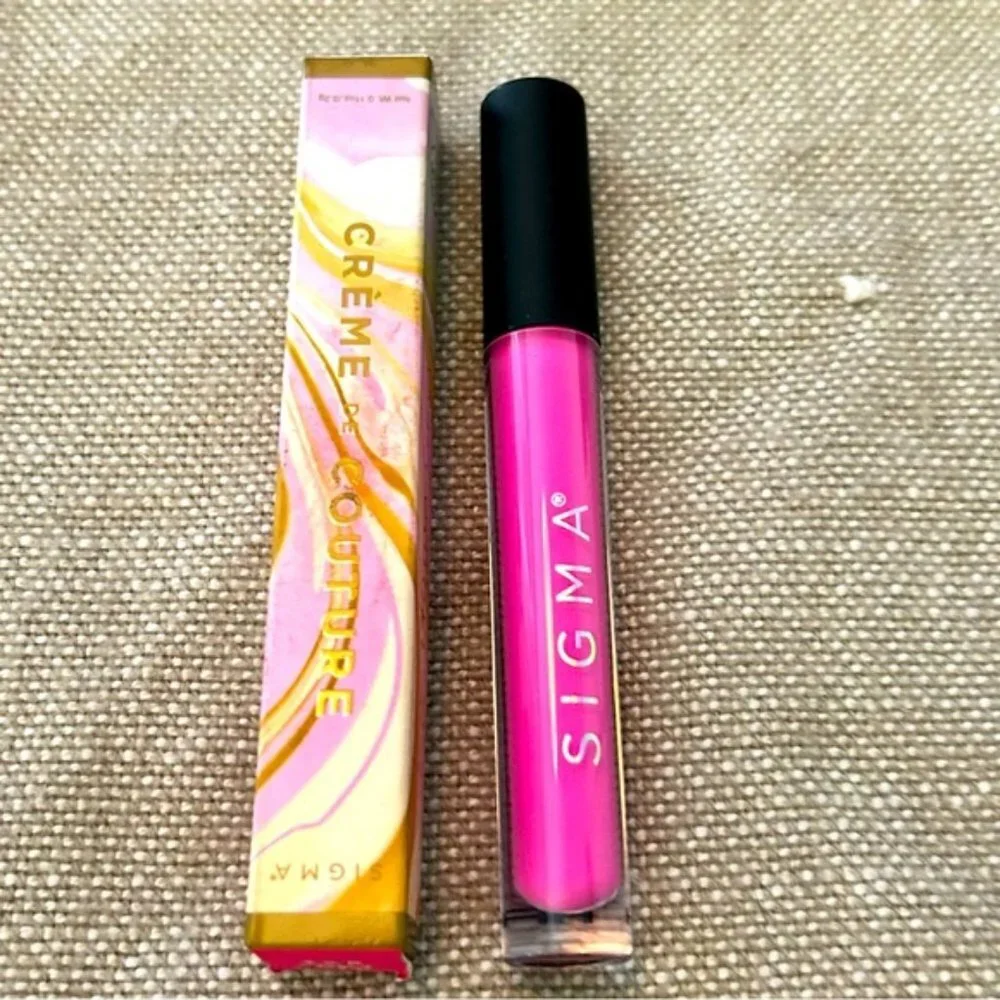 Sigma Beauty Crème De Couture Liquid Lipstick - Top That- NIB